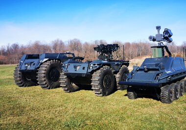 Rheinmetall Mission Master A-UGVs: zuverlässige Verbündete für die Infanterie Rheinmetall Mission Master A-UGVs: zuverlässige Verbündete für die Infanterie